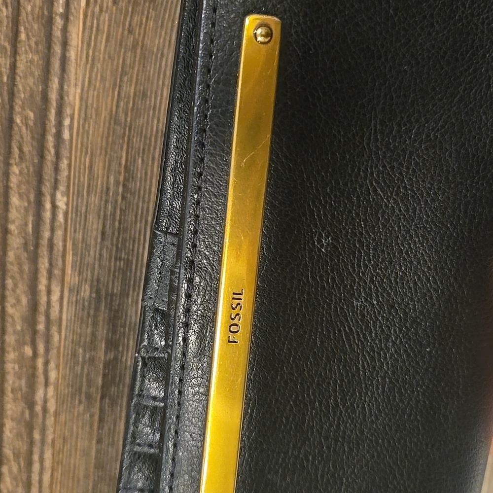 Fossil Wallet - Picture 4 of 4